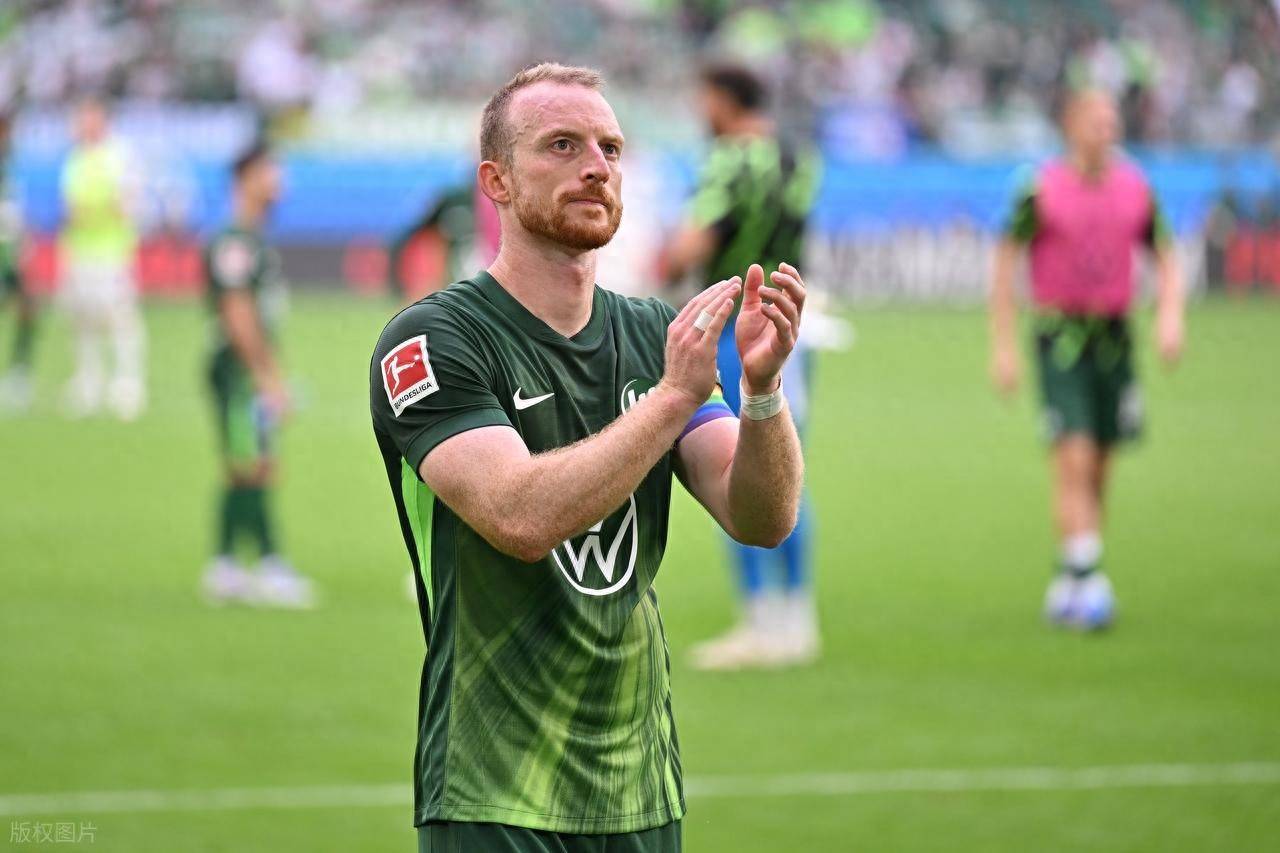 3-3,德甲第6险些掀翻德甲第3,第104分钟遭绝平,卡明斯基救主